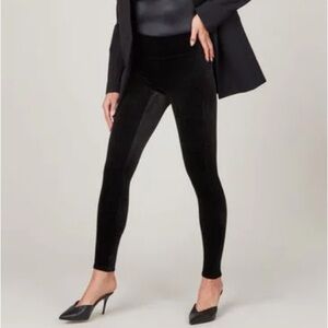 SPANX Black Velvet Leggings | Medium
